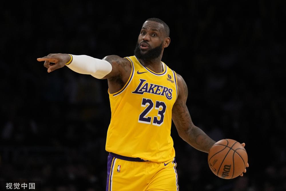 球迷的深入 球迷的深入