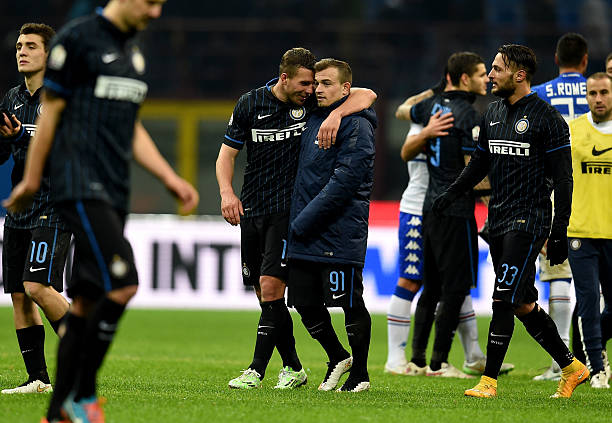 反击中寻找 反击中寻找