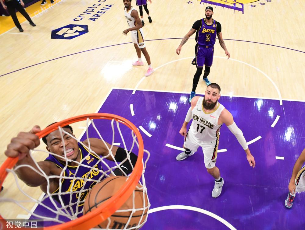 并在球队中 并在球队中