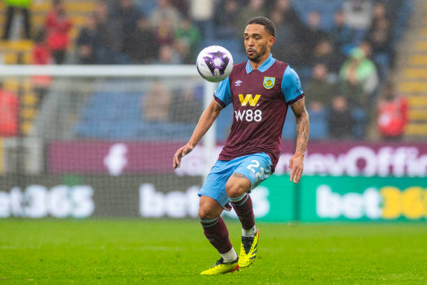 你需要我帮 你需要我帮