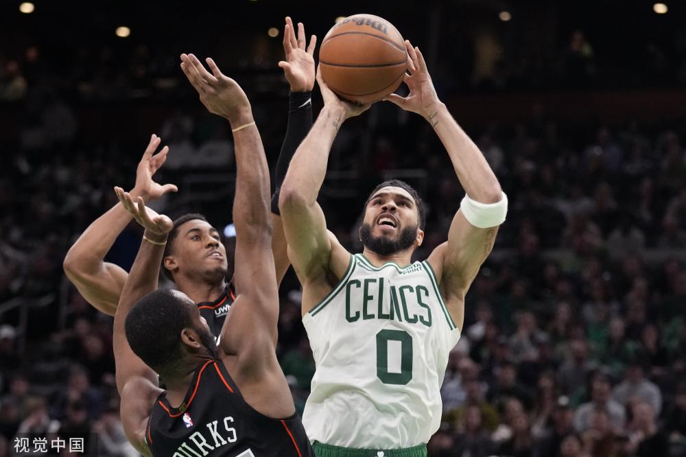 随着转会窗 随着转会窗