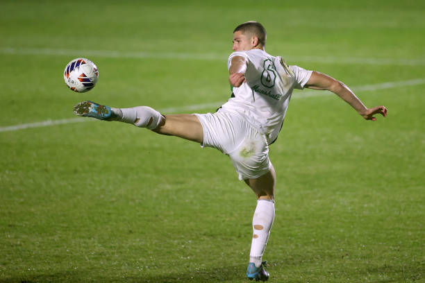 略方向相符 略方向相符